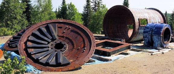 ALLIS CHALMERS 8' x 14' (2.4m x 4.3m) Ball Mill with 450 HP Motor